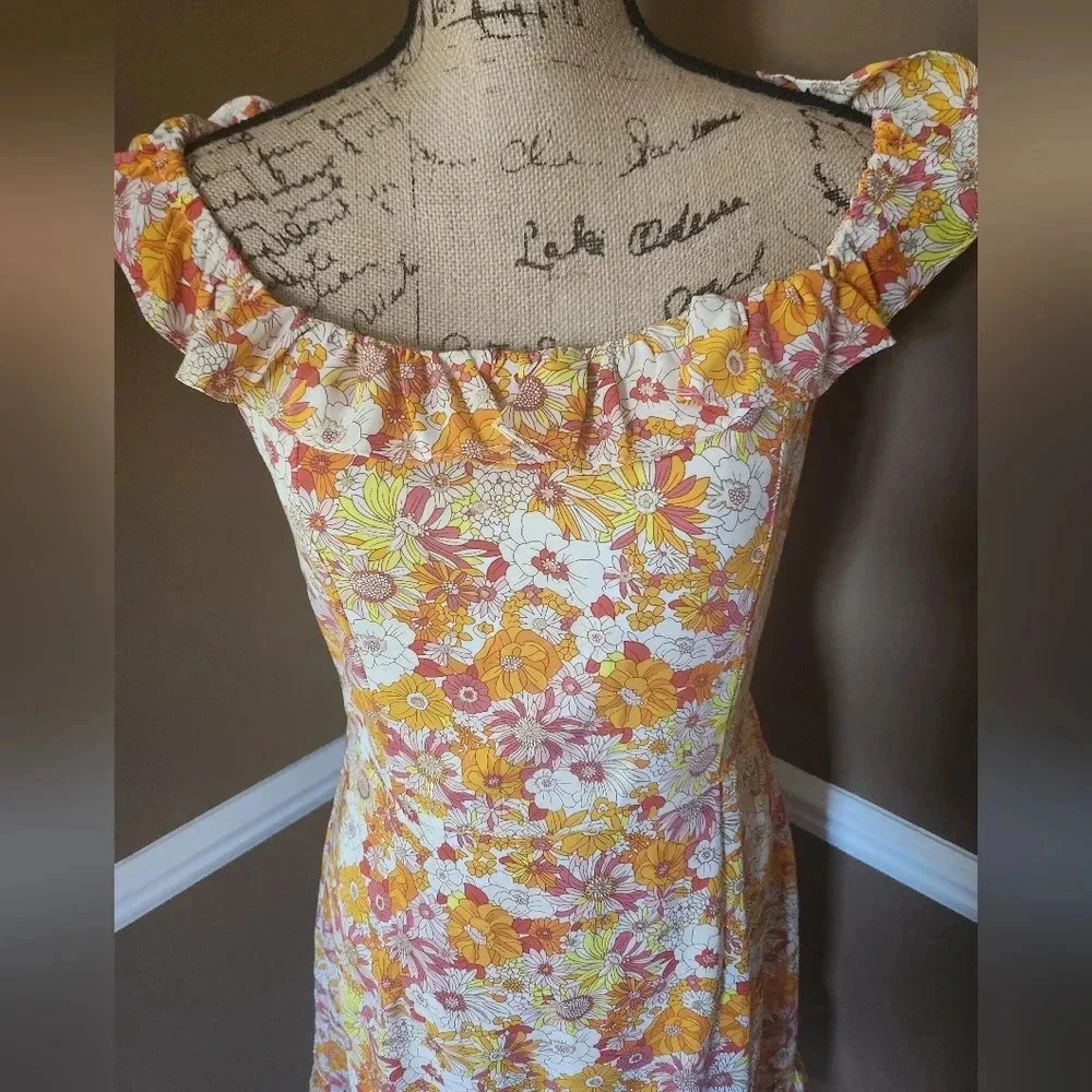 EUC Molly Bracken Retro Frill Strap Dress Medium